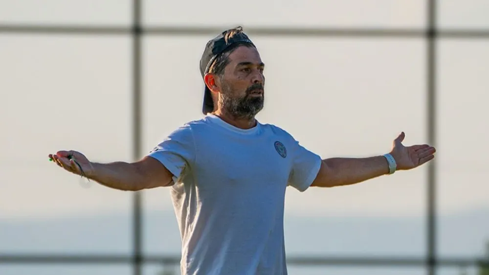 Rizespor’da Palut Krizi Büyüyor: Taraftarlar İstifa İstiyor