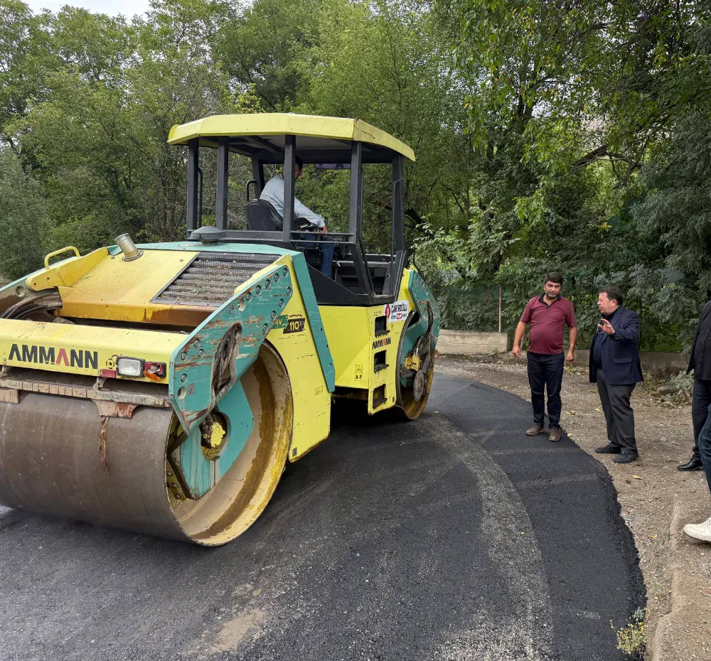 İspir’de Yol ve Sulama Kanalı Çalışmaları Devam Ediyor