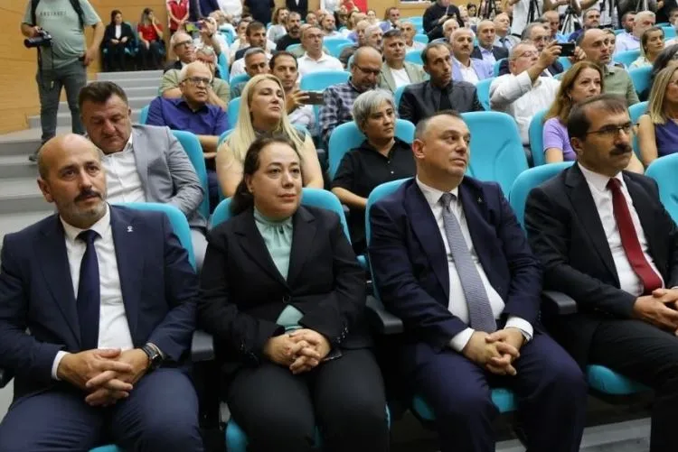 Artvin’de Turizm Sektörü Temsilcileriyle İstişare Toplantısı Düzenlendi