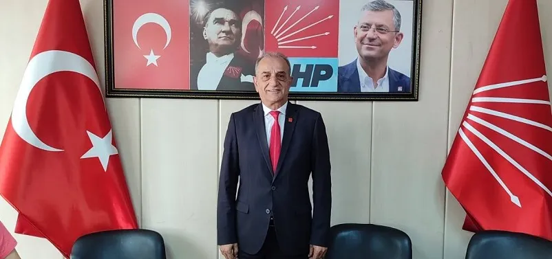Necati Topaloğlu, CHP Rize Merkez İlçe Başkanlığına Adaylığını Açıkladı