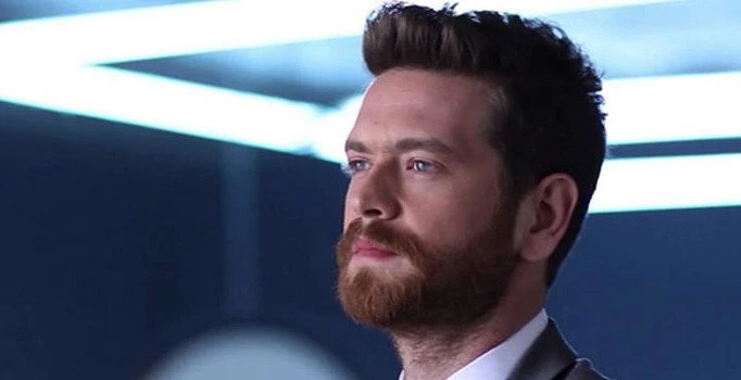 Engin Öztürk Kimdir? Ünlü Oyuncu Engin Öztürk Kimdir? Kaç Yaşında, Nereli?