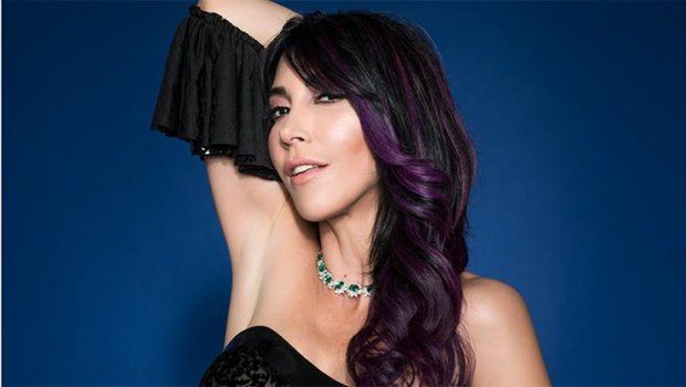 Hande Yener Kimdir? Ünlü Şarkıcı Hande Yener Kimdir? Kaç Yaşında, Nereli?