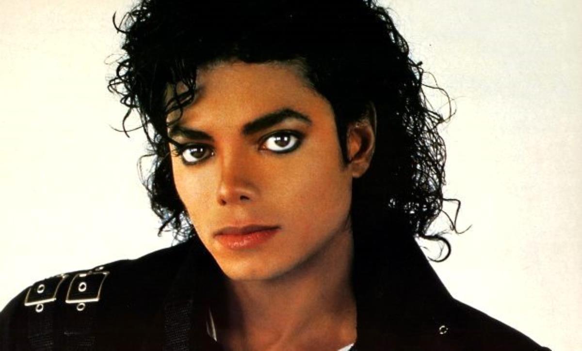 Michael Jackson Kimdir? Ünlü Müzisyen Michael Jackson Kimdir? Kaç Yaşında, Nereli?