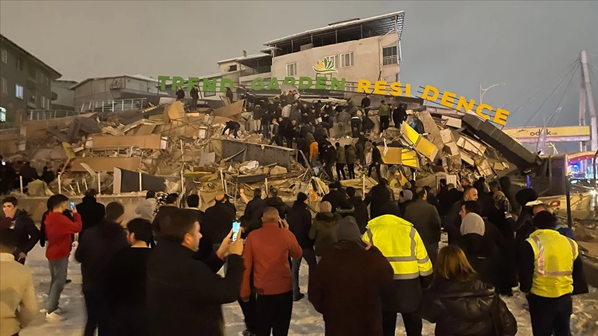 Deprem Bölgesine Yardım Göndermek İsteyenlere Önemli Uyarı!