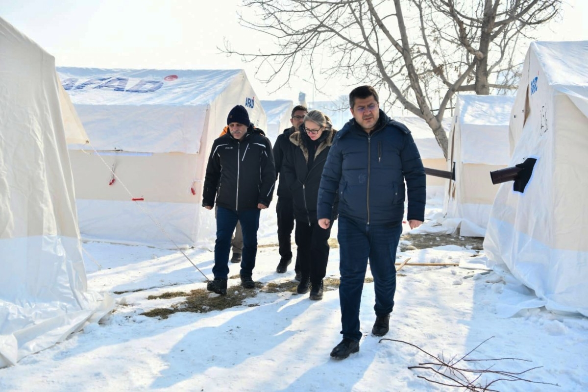 Başkan Zorluoğlu, Afetin 7.gününde çalışmalarla ilgili açıklamada bulundu.