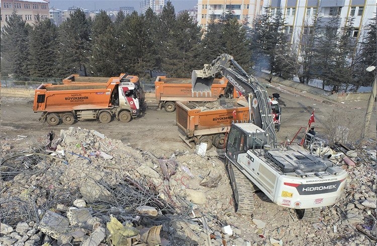Samsun Büyükşehir Belediyesi, Tüm gücüyle afet bölgesinde görevde