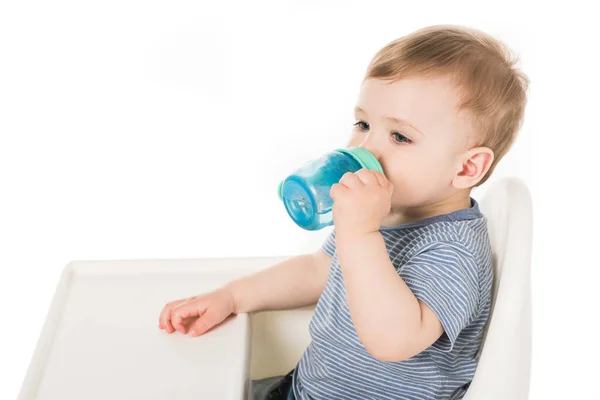 Bebeklere Su Verilir mi? Mama ile Beslenen Bebeğe Su Vermek Doğru mudur?
