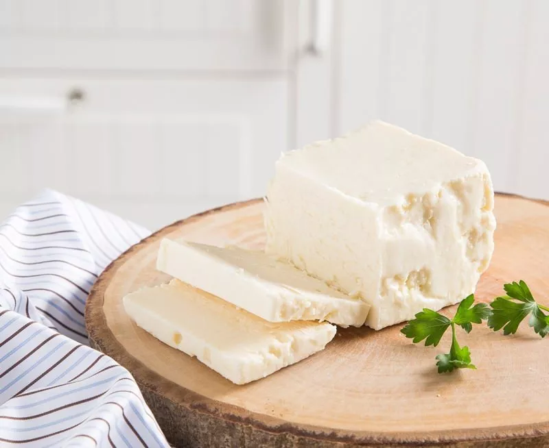 Ezine peyniri Nasıl Yapılır? Ezine peyniri Tarifi... Ezine peyniri Malzemeleri Nelerdir?