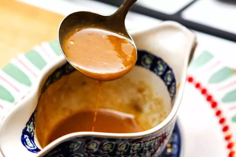 Gravy sos Nasıl Yapılır? Gravy sos Tarifi... Gravy sos Malzemeleri Nelerdir?