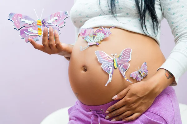 Hamilelikte Mide Bulantısı Nasıl Geçer? Hamilelikte Mide Bulantısı Ne Zaman Başlar?
