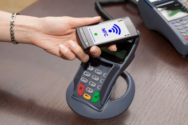 NFC Nedir? Nasıl çalışır? Kullanım alanları nelerdir?