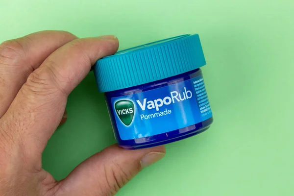 Vicks krem ne işe yarar? Vicks Krem Ne İçin Kullanılır? Hangi Hastalıklara İyi Gelir?