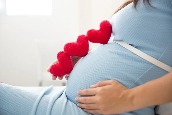 Hamilelikte Mide Bulantısı Nasıl Geçer? Hamilelikte Mide Bulantısıyla Baş Etme Yolları!