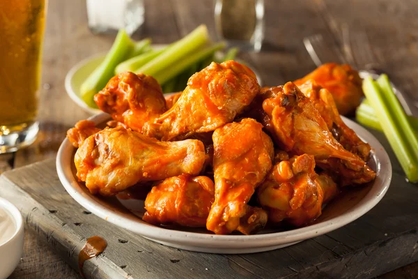 Buffalo Wing nedir, nasıl bir yemek? Buffalo Soslu Kanat (Buffalo Wings) hangi ülkeye ait?