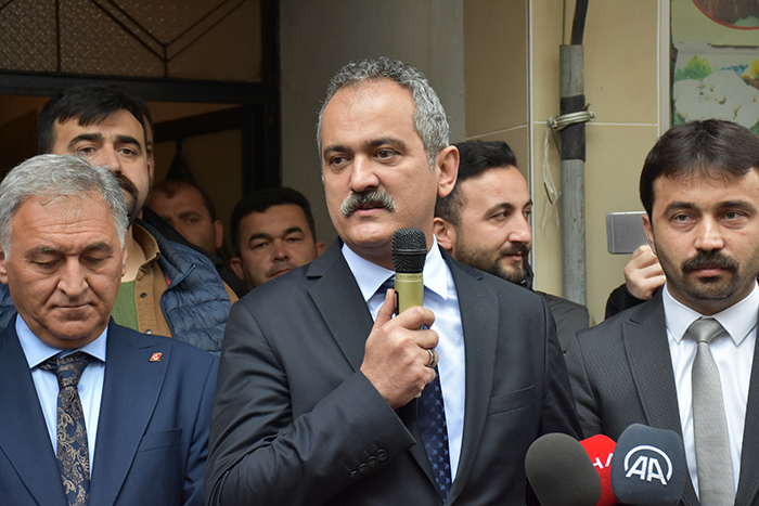 Milli Eğitim Bakanı Özer, Çatalpınar ilçesini ziyaretinde konuştu: