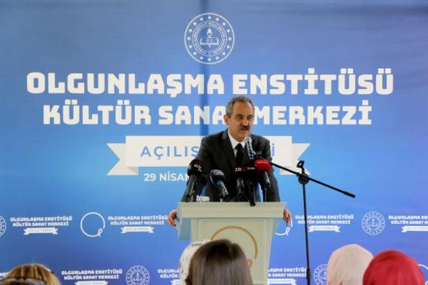 Bakan Özer: Türkiye son 20 yılda eğitimde devrimsel bir dönüşüme tanıklık etti