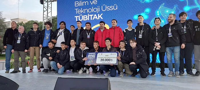 Liselilerin geliştirdiği 