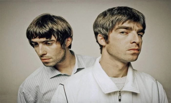 Oasis Yeniden mi Bir Araya Geliyor