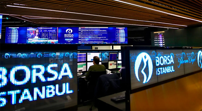 Borsa günün ilk yarısında rekor seviyeyi gördü