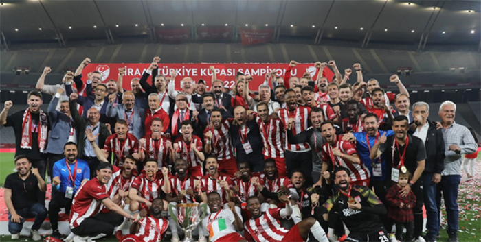 En Çok Kupa Kazananlar;Türkiye Kupası Şampiyonları!