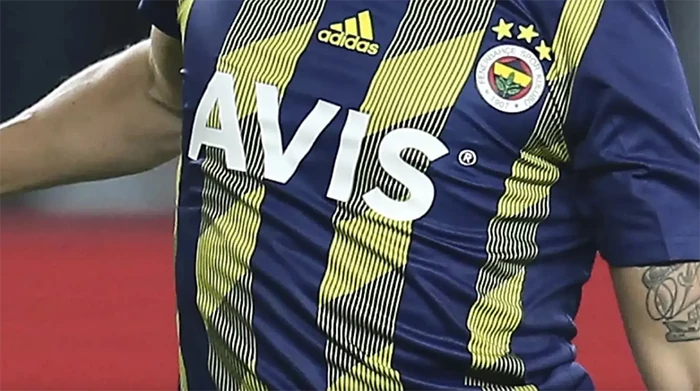 Fenerbahçeli Eski Yıldızın Yeni Takımı Şaşırttı!